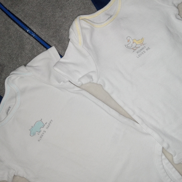 Carter's 5pc Bundle 12M - Picture 3 of 4